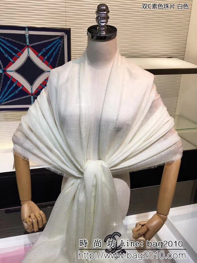 CHANEL香奈兒蓬鬆加厚款 雙C素色珠片羊絨長圍巾 LLWJ6049